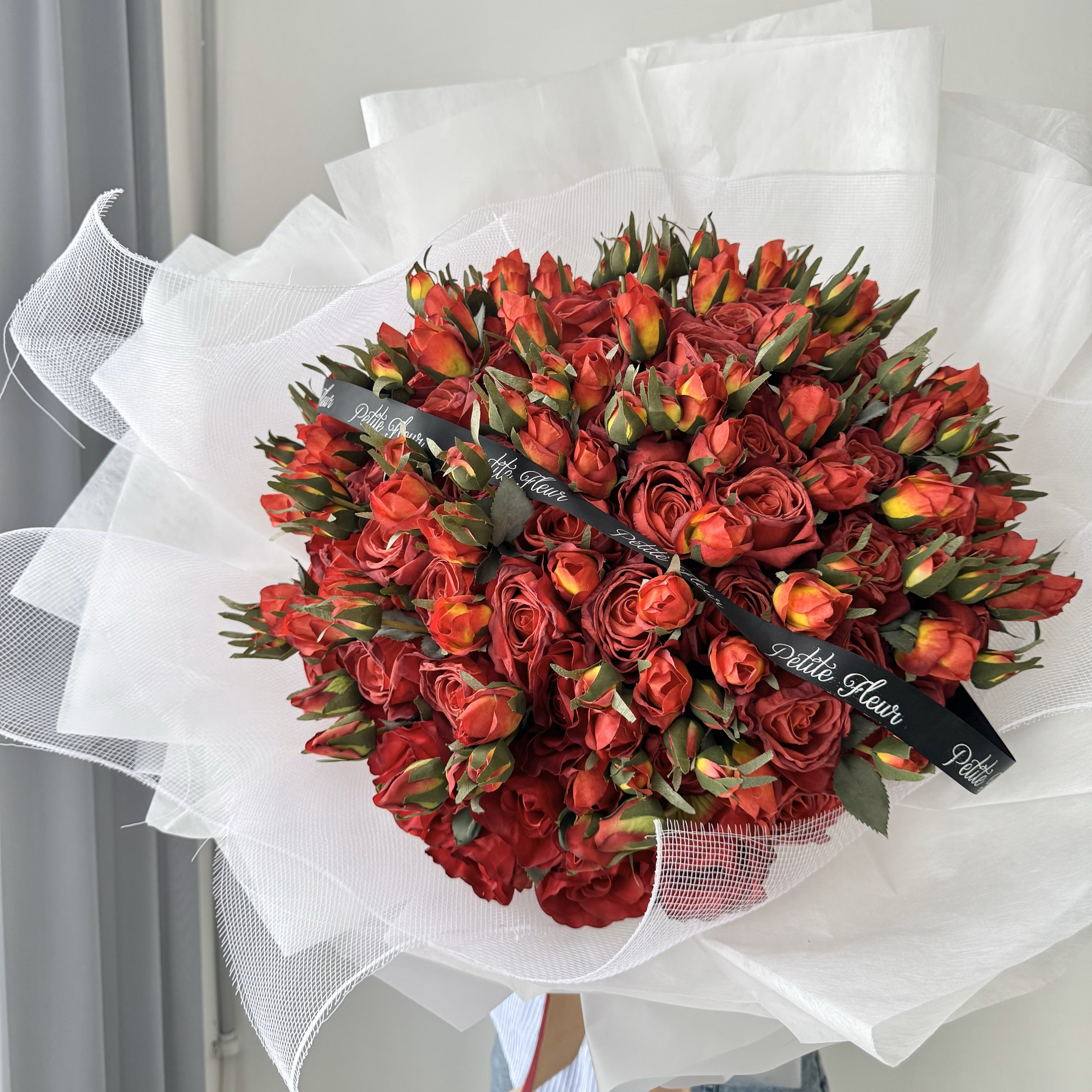 60 Artificial Red Roses Bouquet