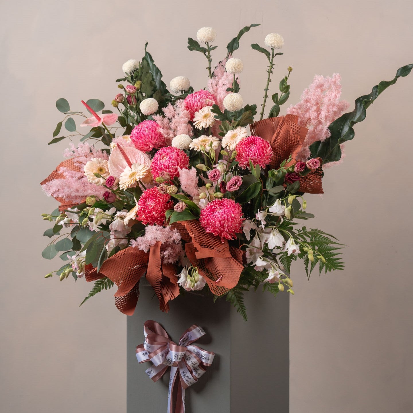 Abundance Floral Stand